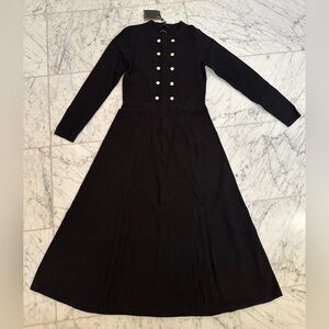 NWT Massimo Dutti Black knit double-breasted dress
Size: S